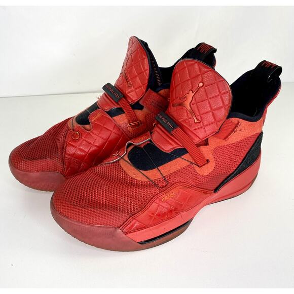 Nike Air Jordan XXXIII 33 Boys Sz 6.5 Hi Top Basketball Shoes AQ9244-600 Red - Picture 2 of 12
